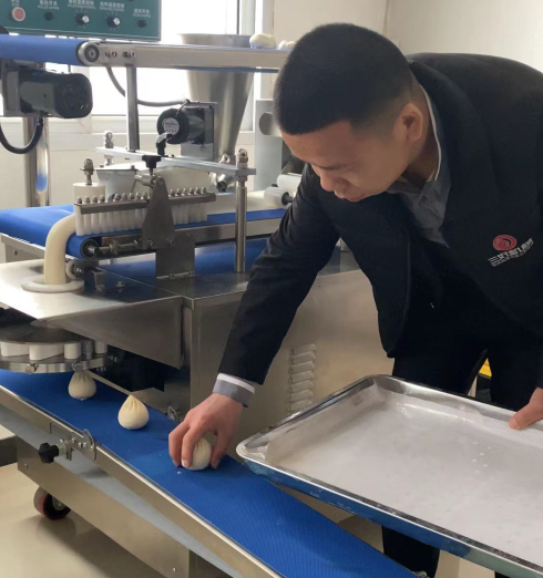 包子機包包子 包子機包包子