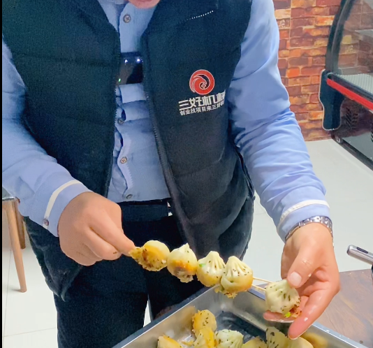 拇指生煎包機(jī)怎么做 拇指生煎包機(jī)怎么做