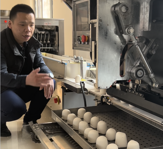 三好戧面饅頭機(jī)